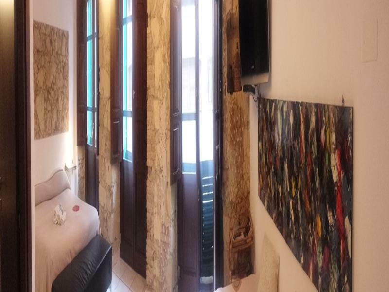 Hotel Beni Benius Cagliari Exterior foto